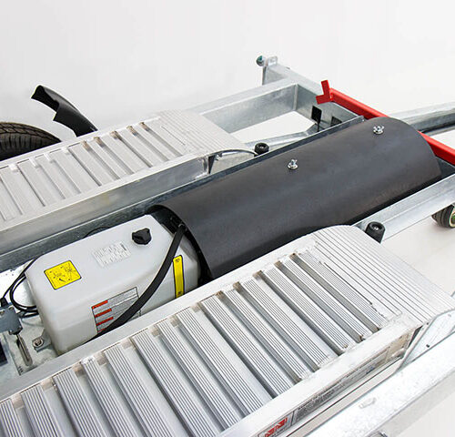 Debon Dreiseitenkipper DDK 180×306 2,6t|E-Pumpe|Rampen|Stützen