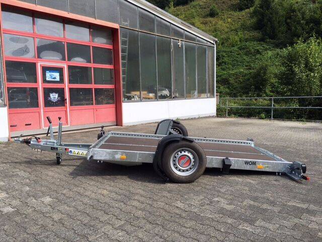 absenkung-geringer-winkel Absenkanhänger Stema WOM STS O2 15-30-17.1 mit 100km/h!