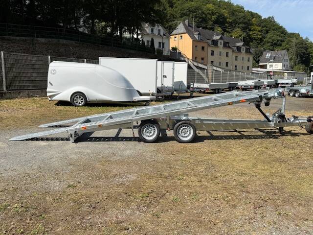 boeckmann-ah-4321-35-rechts Autotransporter Böckmann AH 4321/35 - hydraulisch kippbar mit Seilwinde