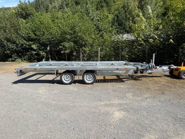 boeckmann-ah-seitenansicht Autotransporter Böckmann AH 4321/35 - hydraulisch kippbar mit Seilwinde