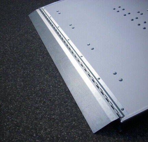 Kofferanhänger Böckmann KT 4018/27 M mit Heckrampe 4,00 x 1,85 x 1,82 m