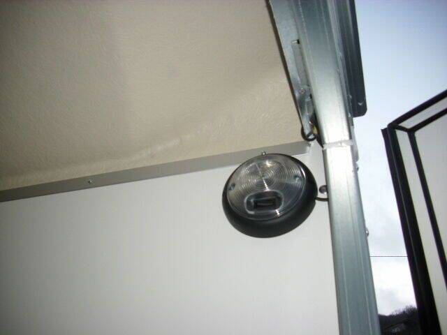 Kofferanhänger Böckmann KT 4018/27 M mit Hecktüren 4,00 x 1,85 x 1,82 m