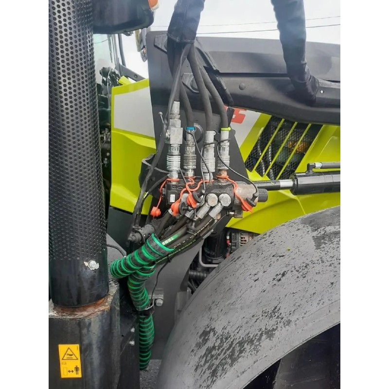 CLAAS ARION 440 CIS+