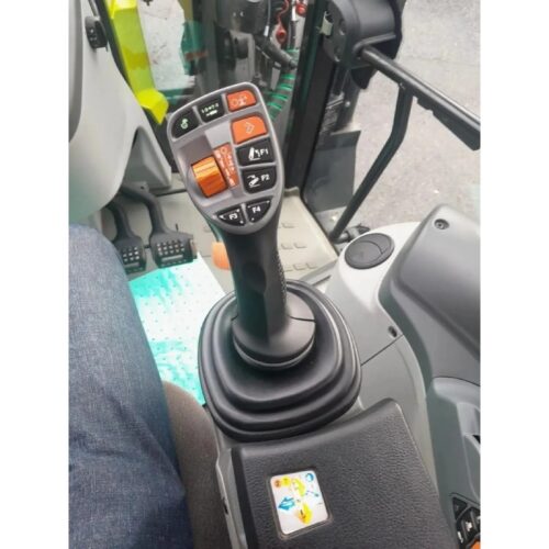 CLAAS ARION 440 CIS+