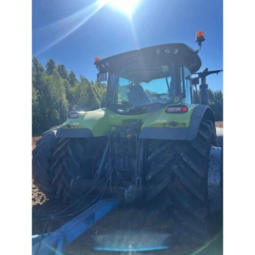 CLAAS Arion 650