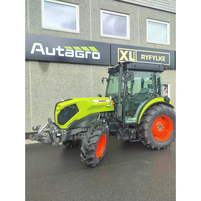 CLAAS NEXOS 240L