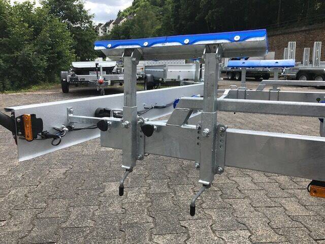 Bootstrailer TPV BA 3500kg mit Seilwinde und verstärktem Rahmen