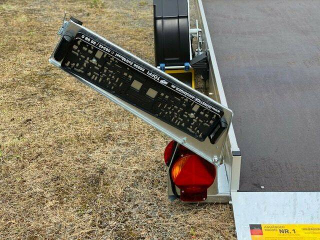 Motorradanhänger Humbaur Absenkanhänger HKT 183117 S - Motorradanhänger