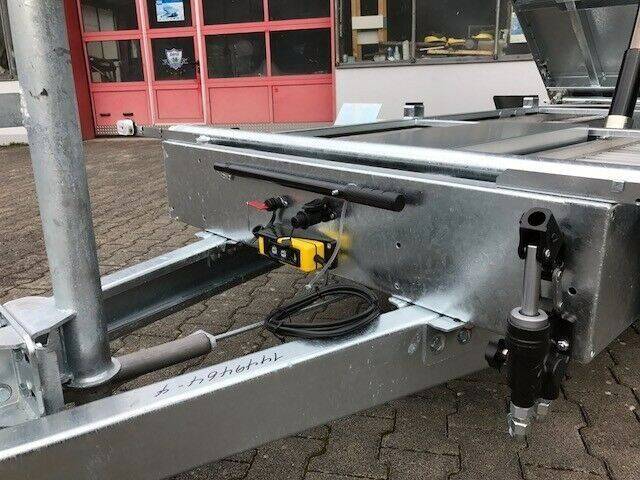 Dreiseitenkipper Humbaur HTK 2700.31 - 2.700kg elektrisch kippbar!