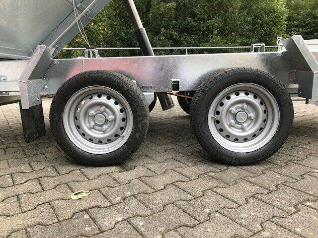 Dreiseitenkipper Humbaur HTK 3500.31 - 3.500kg elektrisch kippbar mit Nothandpumpe