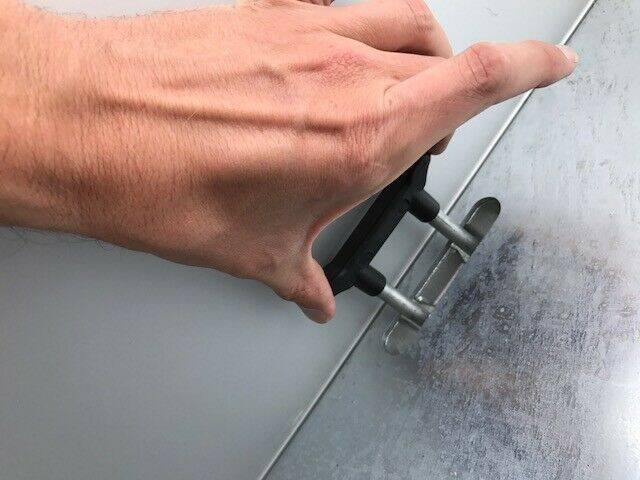 humbaur-dreiseitenkipper-htk-elektrisch-kippbar-12 Dreiseitenkipper Humbaur HTK 3500.37 - 363x185x35cm - elektrisch kippbar