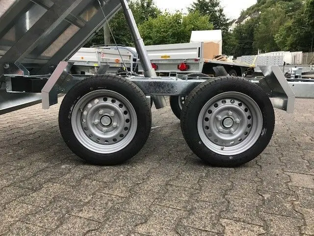 Kipper Humbaur HUK 272715 - Heckkipper mit 2.700kg!