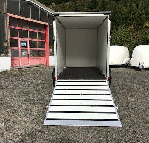 Kofferanhänger Humbaur HK 203015-18P Kofferanhänger mit Heckrampe!