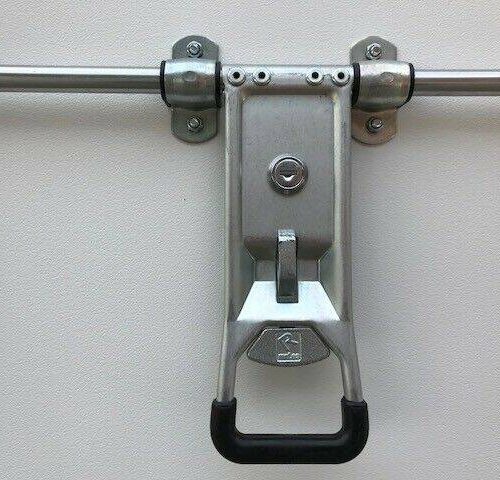 Kofferanhänger Humbaur HK 203015-18P Kofferanhänger mit Heckrampe!