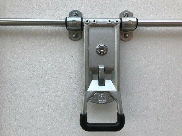 Kofferanhänger Humbaur HK 203015-18P Kofferanhänger mit Heckrampe!