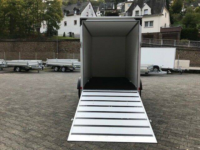 Kofferanhänger Humbaur HK 203015-18P Kofferanhänger mit Heckrampe!