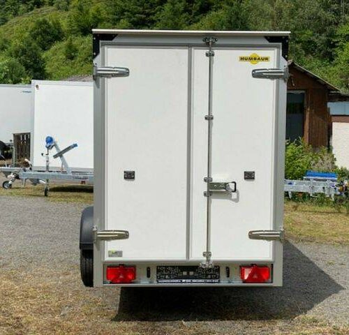 Kofferanhänger Humbaur HK 153015-18P mit Flügeltüren - sehr robust!