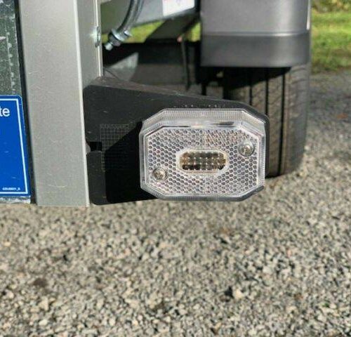 Kastenanhänger Humbaur HA 132513 - Vorderwand klappbar