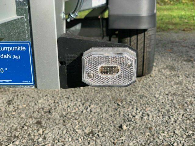 Kastenanhänger Humbaur HA 132513 - Vorderwand klappbar