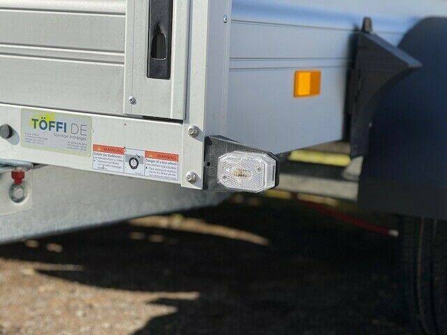 Kastenanhänger Humbaur HA 202513 - Vorderwand klappbar