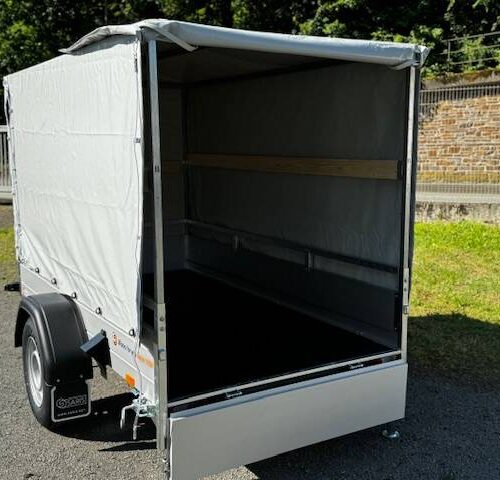 Planenanhänger Saris McAlu Pro DV 135 - mit Plane und Spriegel