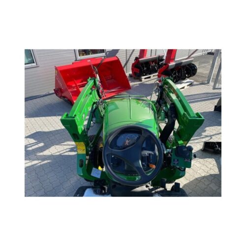 John Deere 3025E