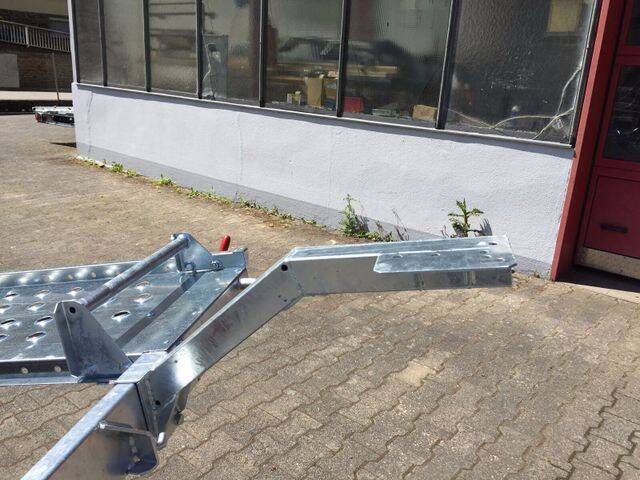 Autotransporter Pongratz L-AT 400 T-K 2700kg - Kippbar