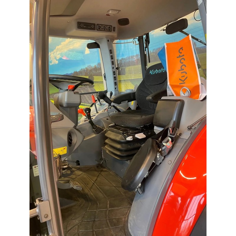 Kubota M5-112