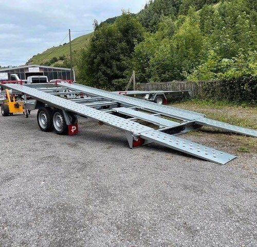 mittig-geschlossen-transporter Autotransporter Pongratz L-AT 470 T-K 3.500kg - Kippbar! - 470x202cm