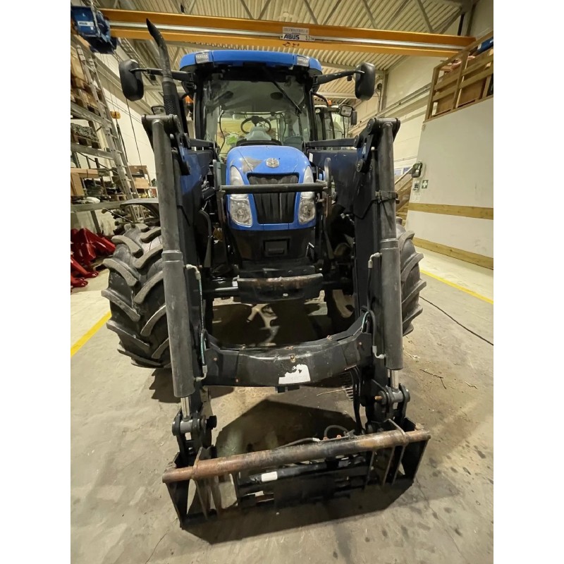 New Holland T6040 CE