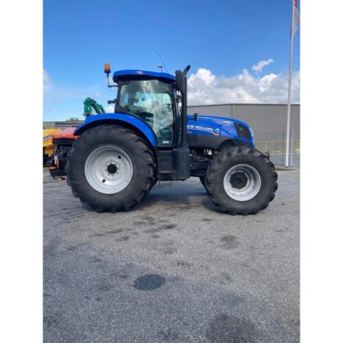 New Holland T7.210AC