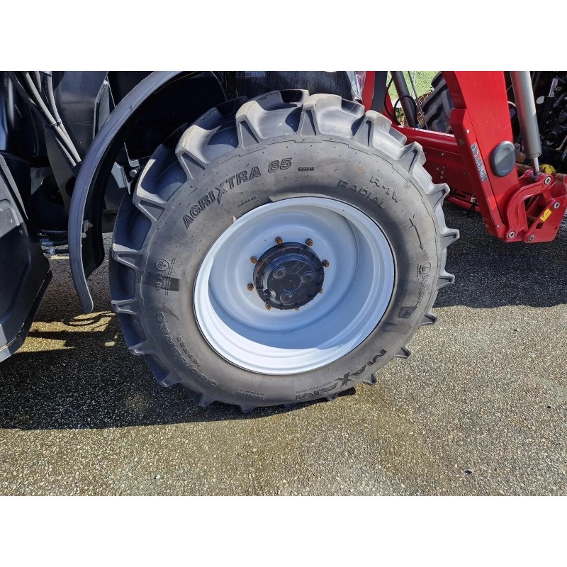 New Holland TS100 mit Trima 4.1P. Front-/hydraulischer Nebenantrieb.