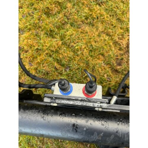 New Holland TS100 mit Trima 4.1P. Front-/hydraulischer Nebenantrieb.