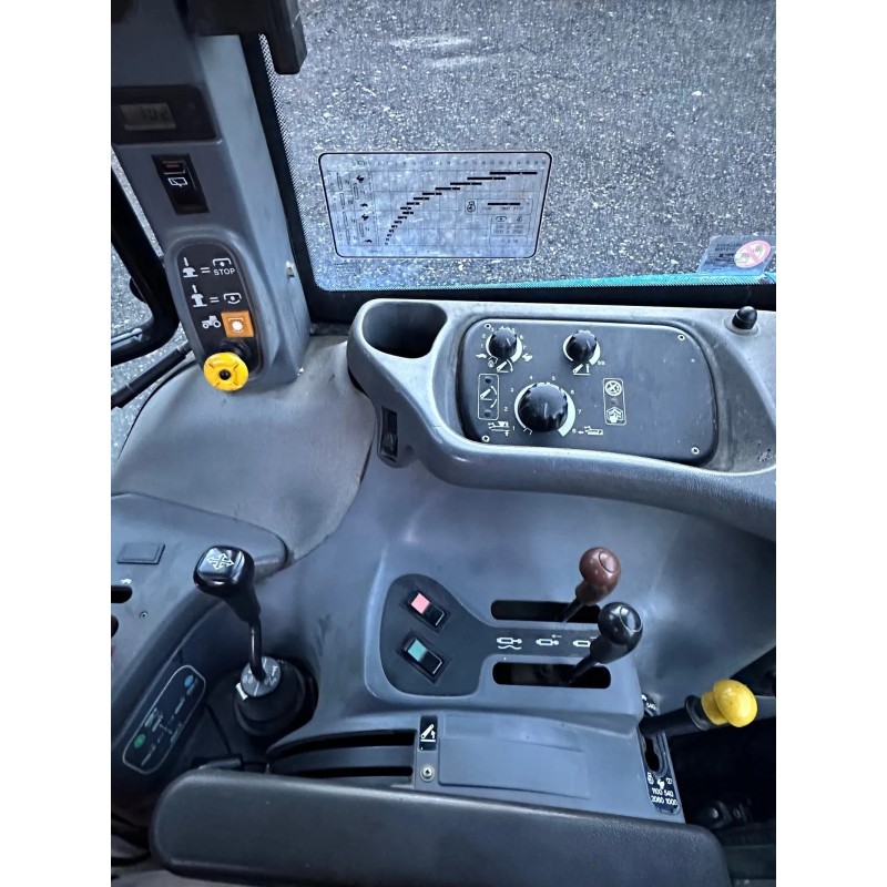 New Holland TS115 TURBO