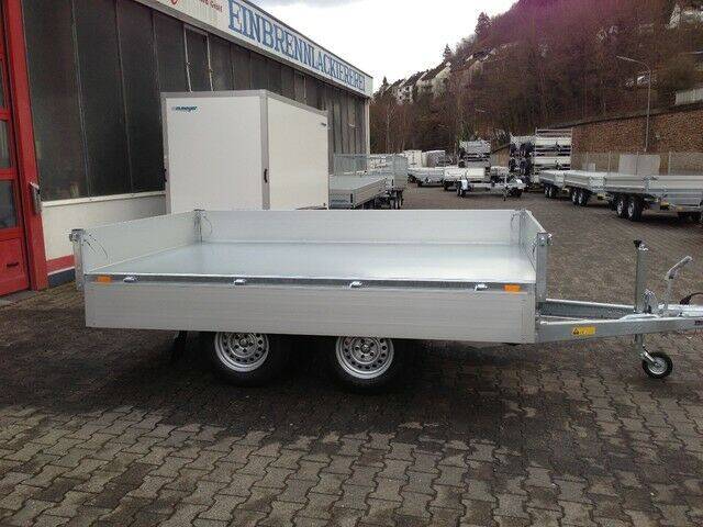 saris-dreiseitenkipper-pk-royal-giant-30-elektrisch-kippbar-05 Dreiseitenkipper Saris PK Royal Giant 30 - 3-Seiten elektrisch kippbar