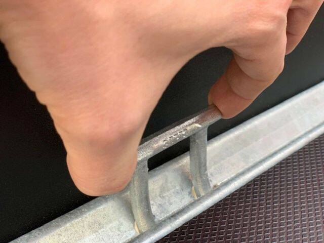 Kastenanhänger Saris BMG 135 Classic Wood - geschweißter Rahmen!