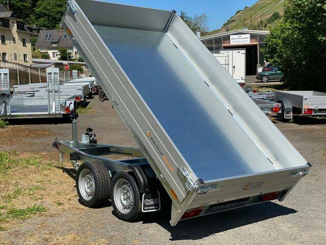 Kipper Saris K1 276 150 2700 kg mit Handpumpe