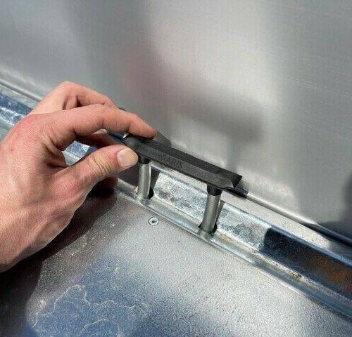 Dreiseitenkipper Saris K3 306 170 2700 E elektrisch mit Rampenschächten