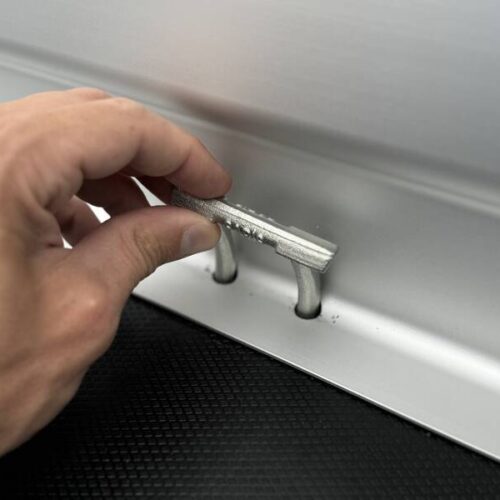 Kastenanhänger Saris McAlu Pro DV 75 - robuster Aluminium Kastenanhänger