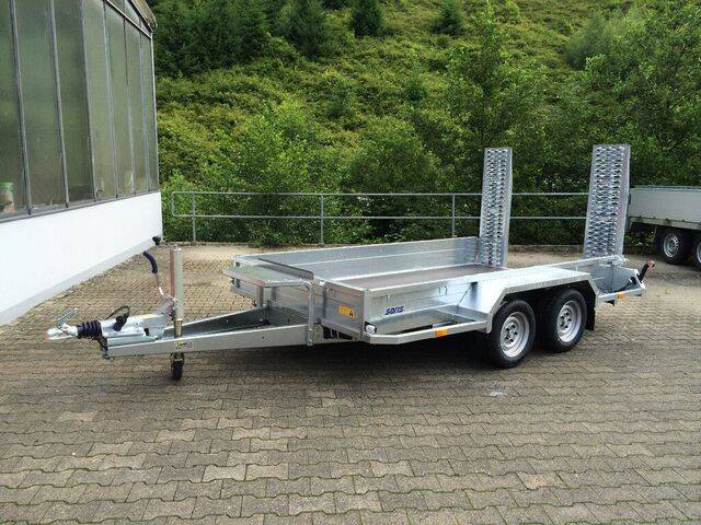 Kastenanhänger Saris Magnum Explorer 3000 kg - Baumaschinentransporter