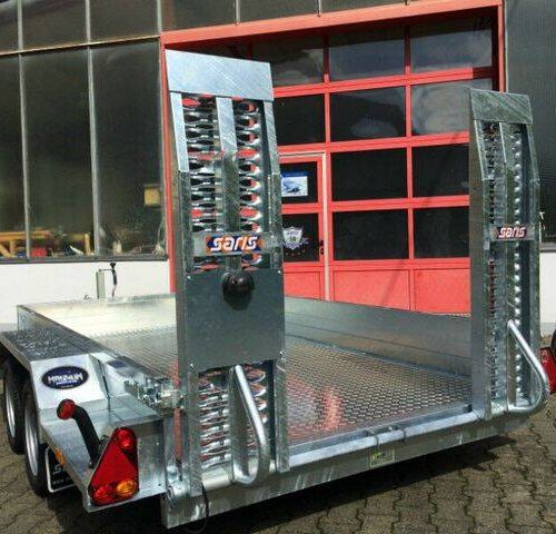 Tieflader Saris Magnum Explorer 3500 - Bagger und Baumaschinenanhänger