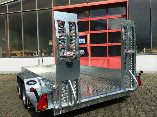 Tieflader Saris Magnum Explorer 3500 - Bagger und Baumaschinenanhänger