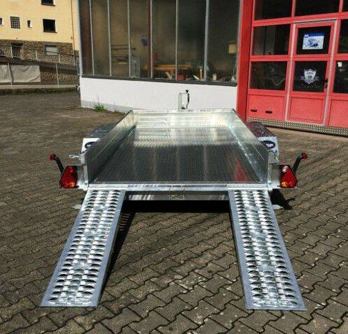 Tieflader Saris Magnum Explorer 3500 - Bagger und Baumaschinenanhänger