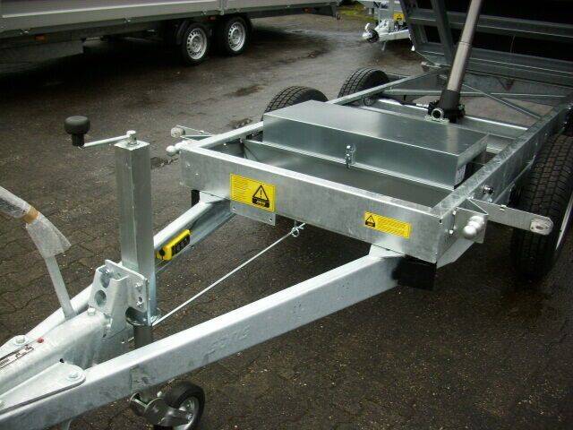 Dreiseitenkipper Saris PK 30 3 Seitenkipper elektr. mit Zurrösen