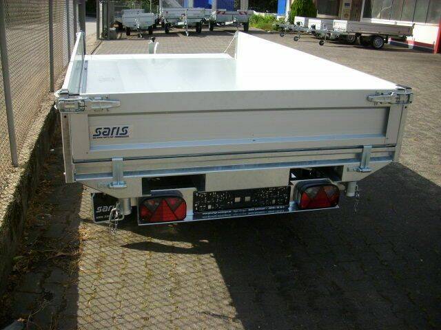 Dreiseitenkipper Saris PK 30 3 Seitenkipper elektr. mit Rampenschächten