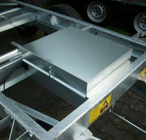 saris-pk-40-royal-giant-dreiseitenkipper-08 Dreiseitenkipper Saris PK 40 3-Seitenkipper elektr. mit Schienenschacht