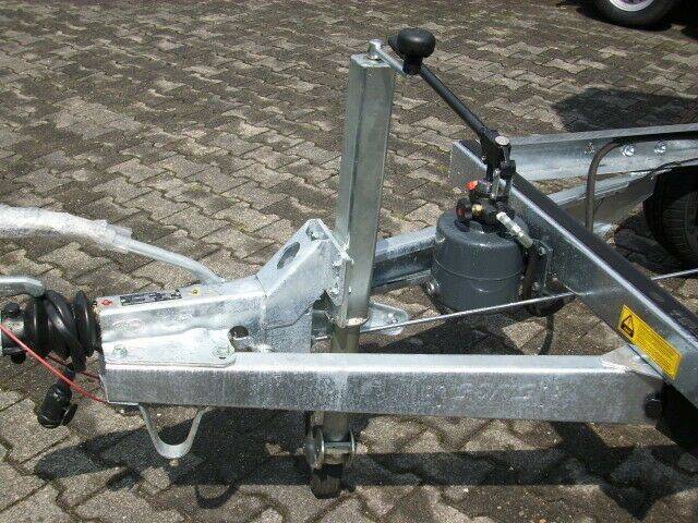 Kipper Saris PK Compact 20 (PKC20) Heckkipper mit Neigefunktion