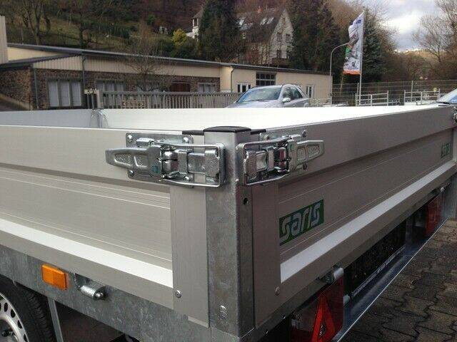 Kipper Saris PK Compact PKC Royal 30 Heckkipper elektrisch