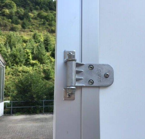 saris-verkaufsanhaenger-fw-2000-10 Verkaufsanhänger Saris FW 3,05x1,52 Verkaufsanhänger mit 2m Innenhöhe!