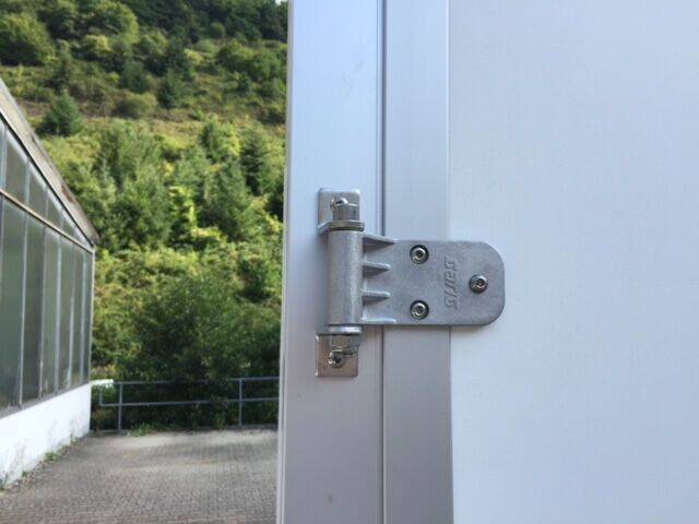 saris-verkaufsanhaenger-fw-2000-10 Verkaufsanhänger Saris FW 3,05x1,52 Verkaufsanhänger mit 2m Innenhöhe!